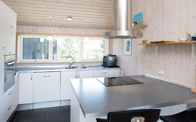 9 Person Holiday Home in Vaeggerlose-by Traum