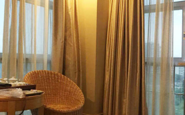 Hujing Hotel