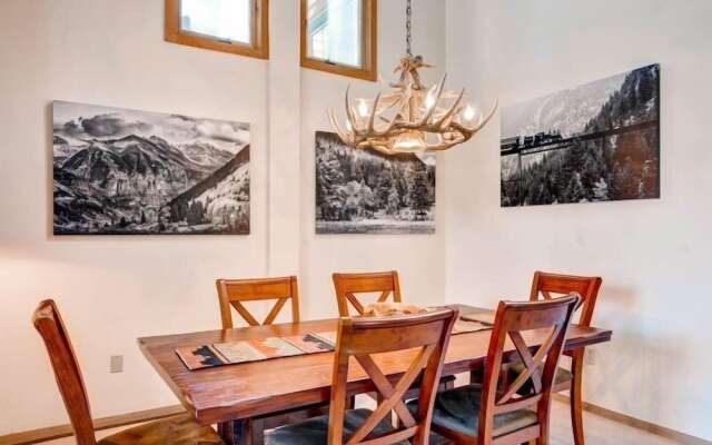 Lakeside Village 4 Bedroom Condo