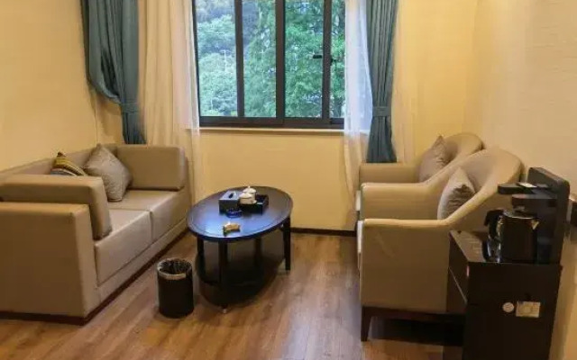 Chuang He Huang Shan Kang Yang Hotel