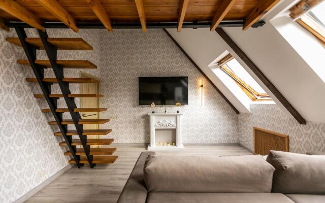 FlatStay (ФлэтСтей) на набережной реки Фонтанки 8