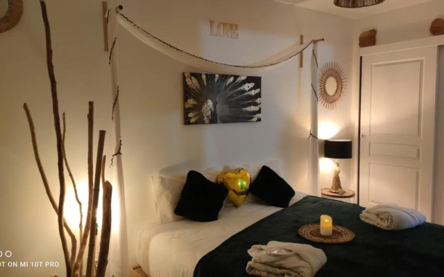 TOPAZE Nuitée Romantique avec Jacuzzi