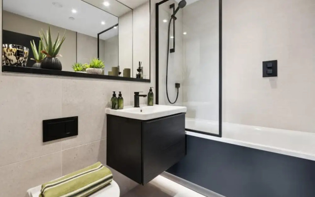 02 Arena - Luxury 2 Bed Double En-suite W/balcony