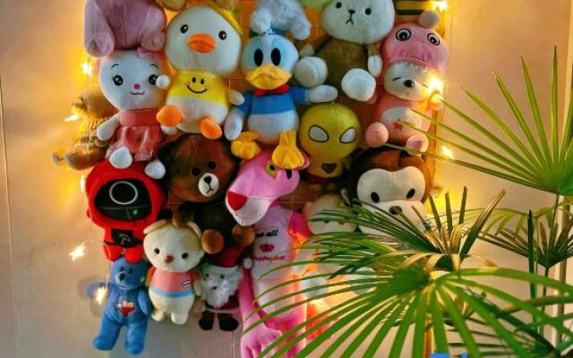 Ruiqi Hotel (Yushang Guanzhong Old Street)