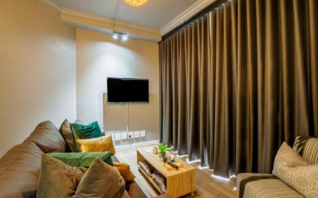 2 Sleeper with King Bed at Point Waterfront