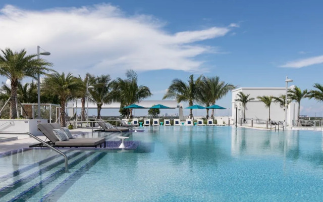 Luxury 2BR Condos at Hollywood Beach