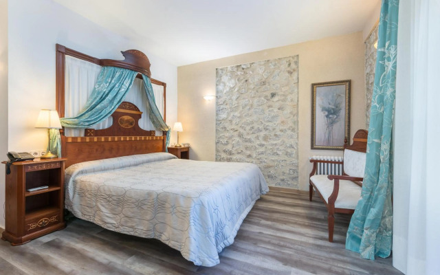 Hotel Rural Monnaber Nou & SPA