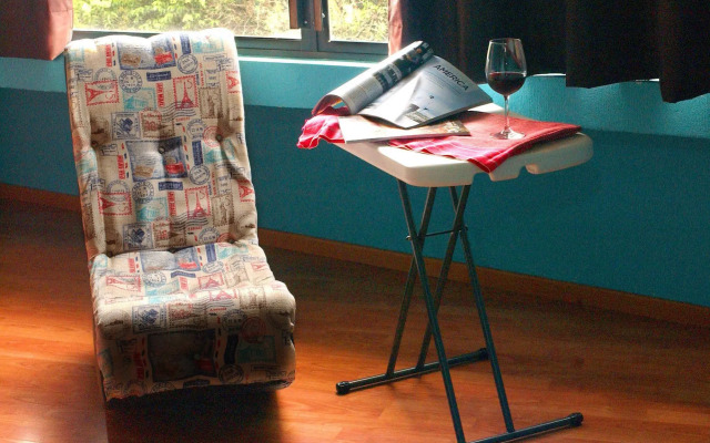 Shakespeare Apartment