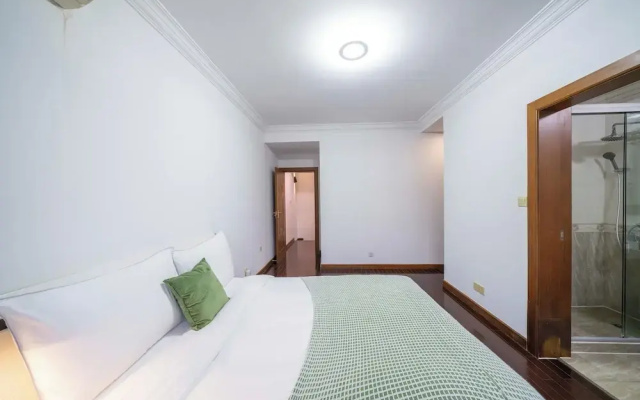 Tyms Cozy 1BR APT Gubei Carnival Court