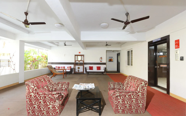 OYO 37 SilverKey Thuraipakkam