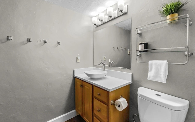 Inner Circle Condominiums