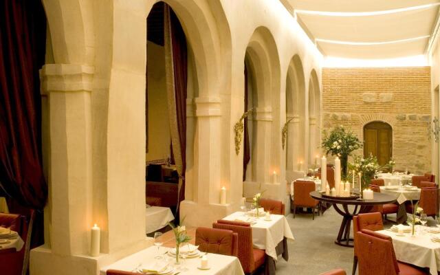 Hotel San Antonio El Real