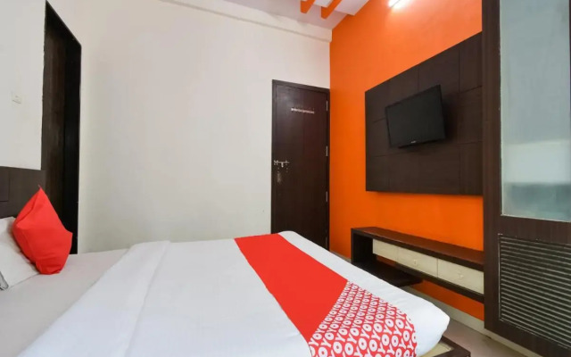 Oyo Flagship 76407 Hotel Sai Suman Palace