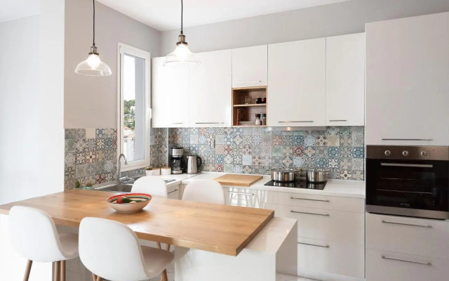 Vanilla Luxurious Apartment