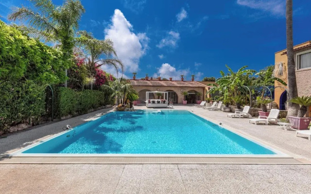 3997 Villa Thalissa by Barbarhouse