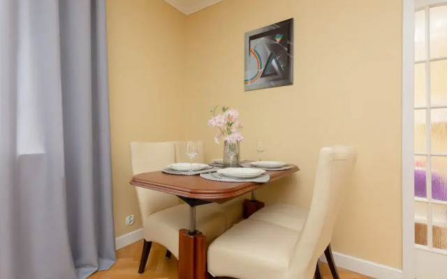 Miodowa Apartment Krasiński Garden