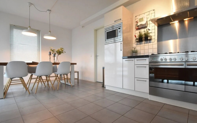 Peaceful Holiday Home in Zeewolde with Sauna