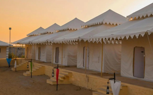 Best Desert Camp In Jaisalmer Red Velvet
