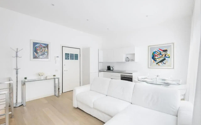Downtown Residency Cadorna Magenta