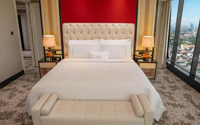 The Trans Luxury Hotel Surabaya