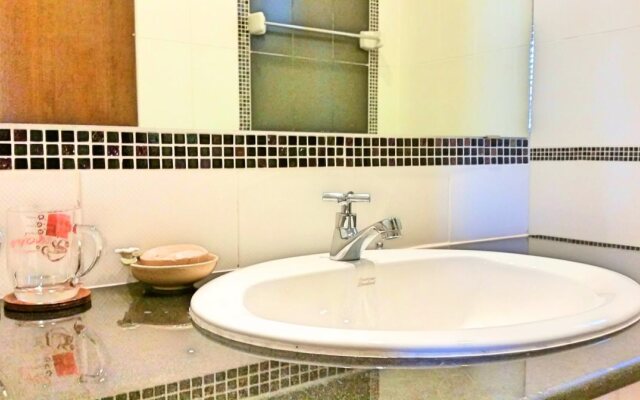 Nantaram Road Guest House