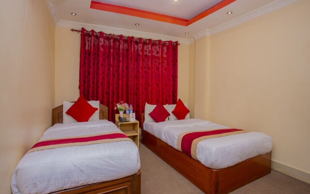 OYO 305 Hotel Gauri