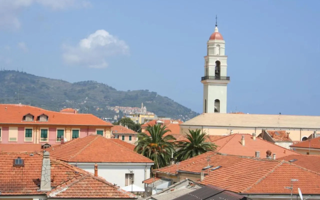 a 100 metri dal mare