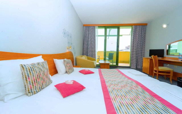 MPM Kalina Garden Hotel
