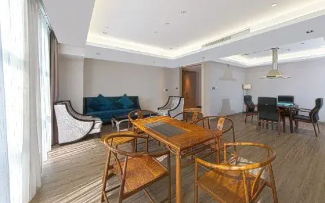 Ramada Plaza by Wyndham Shengzhou City Center