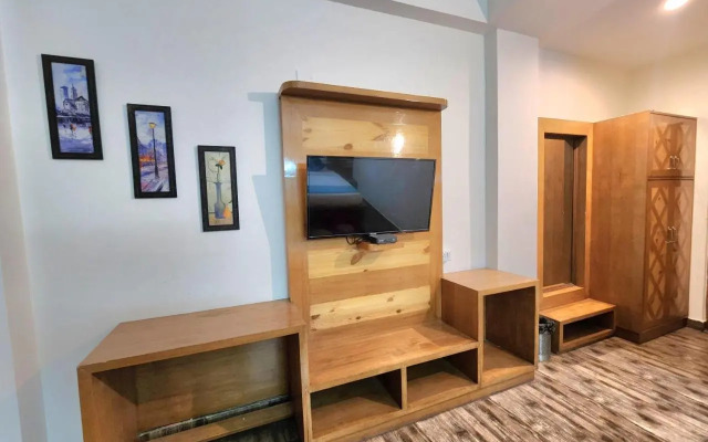 OYO 27648 Kasauli Greens