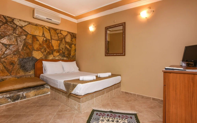 Otel Türk Evi