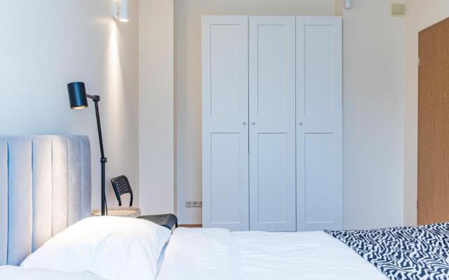 Verde Apartment, By Cohost