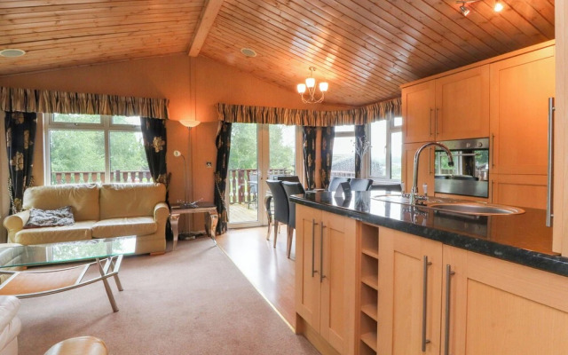Borwick Heights 6