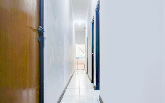 Cosmo Tanjung Duren by OYO Rooms