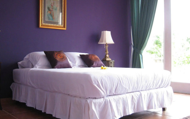 Blue Whale Sanctuary Hotel