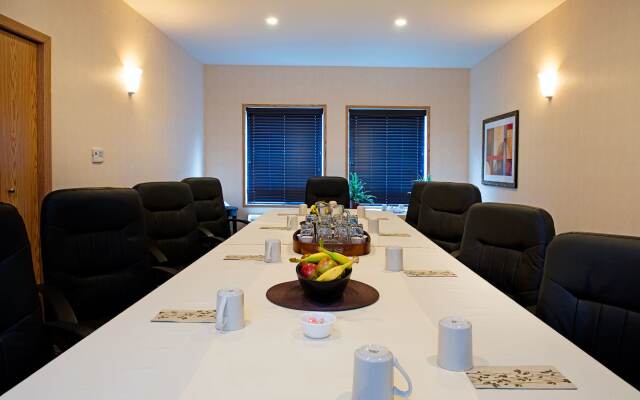 Holiday Inn Express & Suites Regina-South by IHG