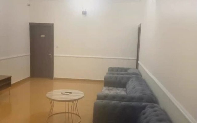 Royale Crown Villa Apartment