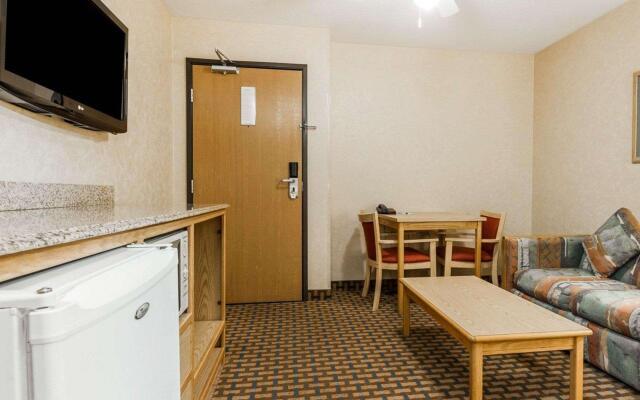 Comfort Inn & Suites Surprise Near Sun City West