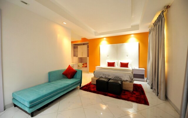 Silver Towers Hotel