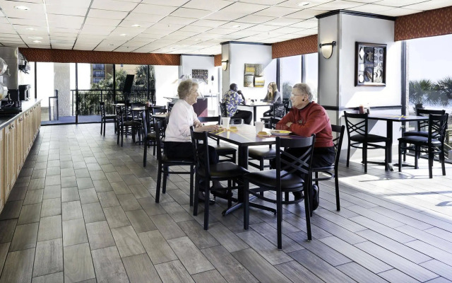 Monterey Bay Suites