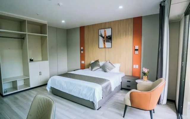 Taufusi Hotel