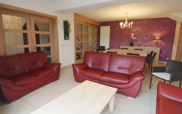 Gorgeous Holiday Home in Neufchâteau Ardennes With Sauna - фото 2