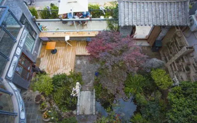 Longkan Yunding Courtyard Hotel