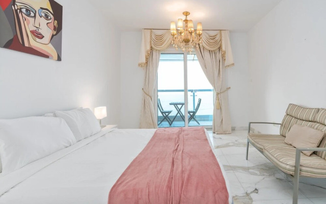 Lux BnB Princess Tower - Dubai Marina