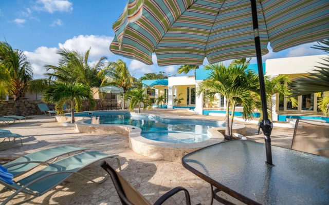 Aqua Viva Suites