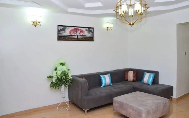 Sterling Lakeview Apartment