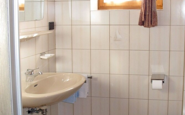 Raphaela S Lden in S Lden