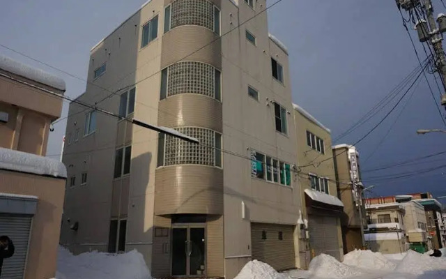 Otaru Ekimae Guest House Ito - Hostel