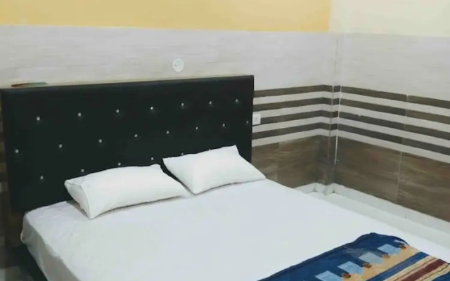 Goroomgo Gaurav Regency Hisar