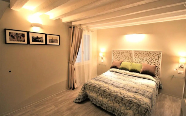 San Marco Fenice 3bdr 2bth apartment (M0270424989)